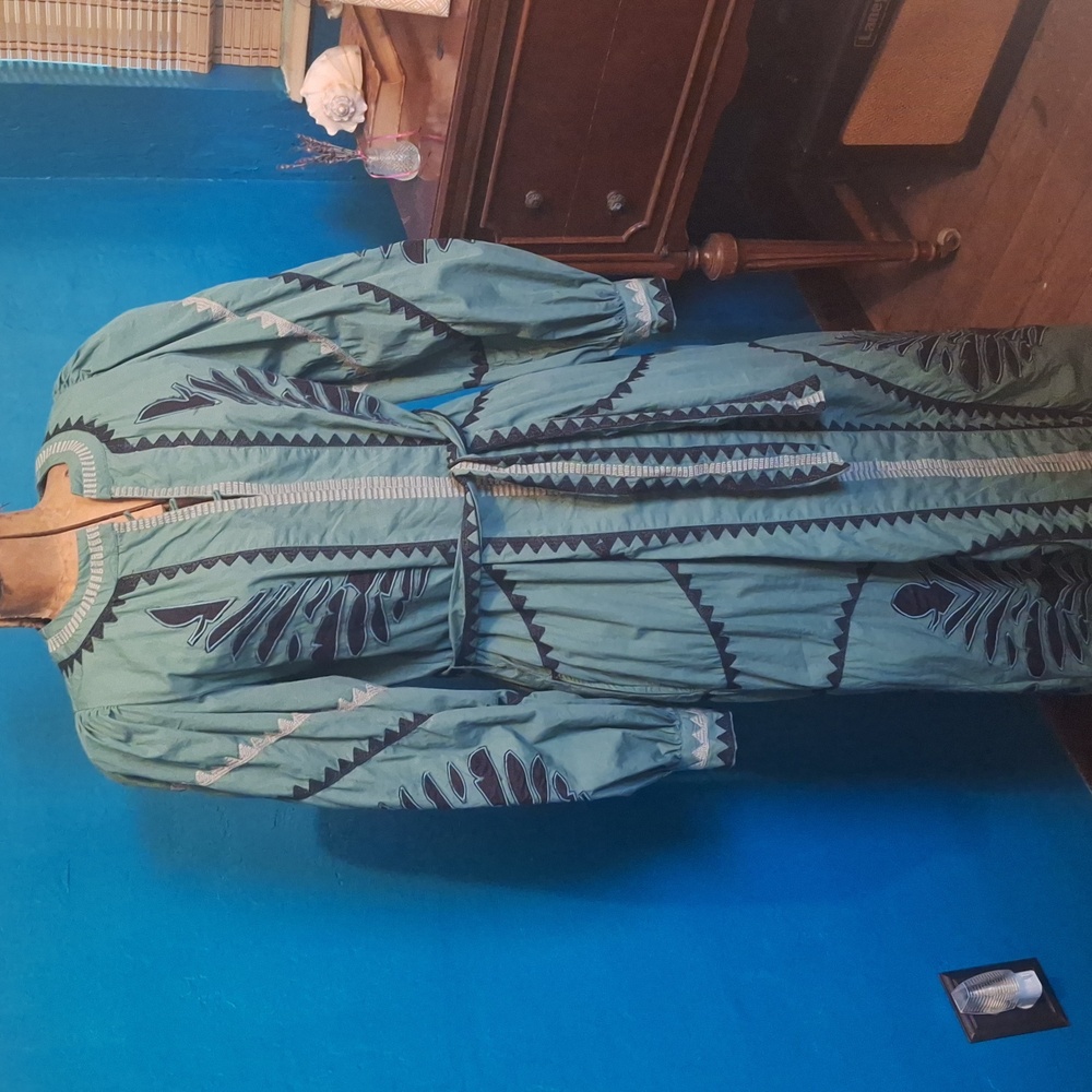 Sonmer embroidered dress.